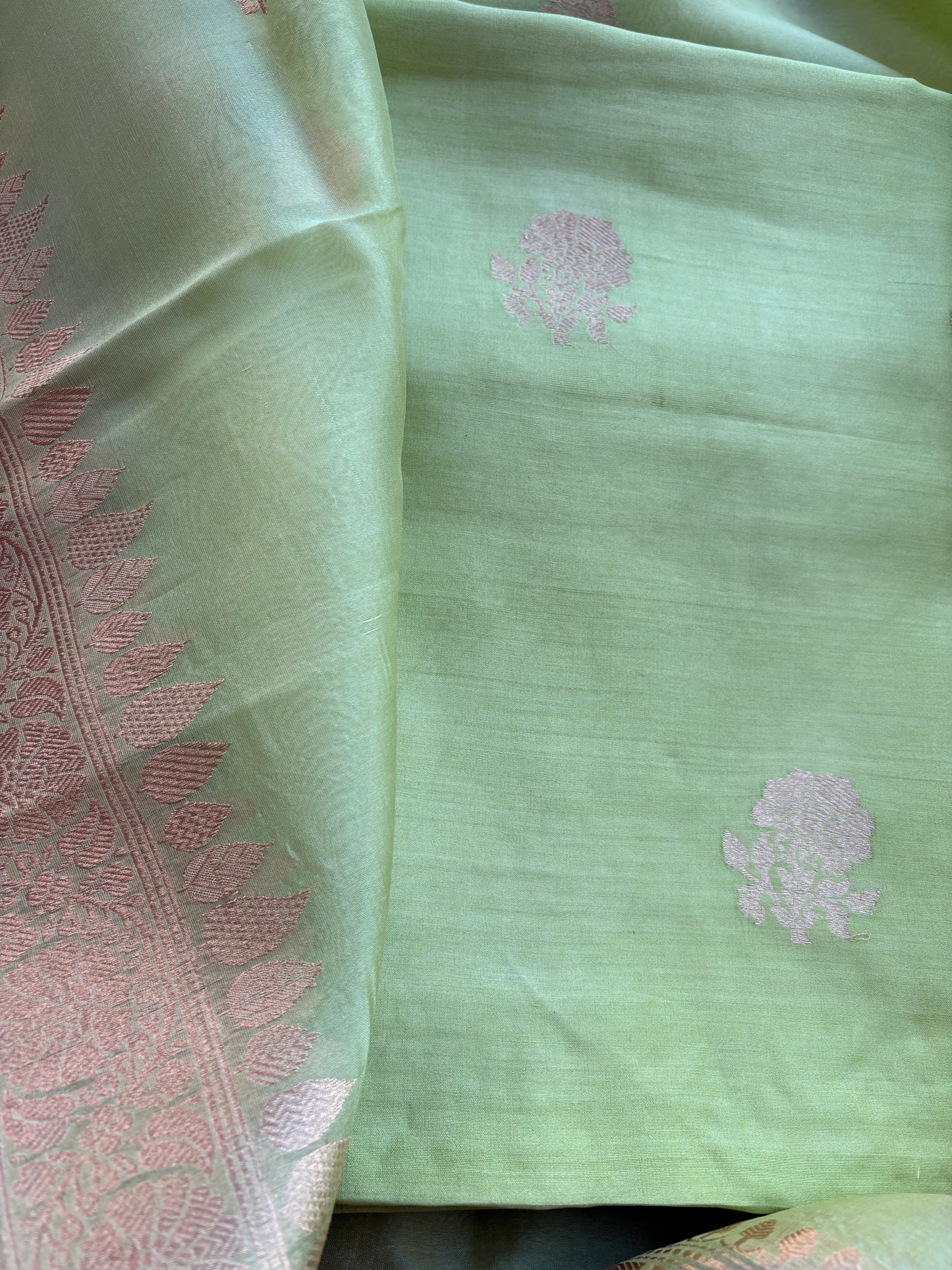 Green Chiniya  kora suit set