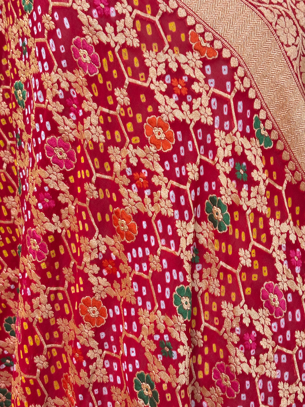 Red bandhani meenakari dupatta