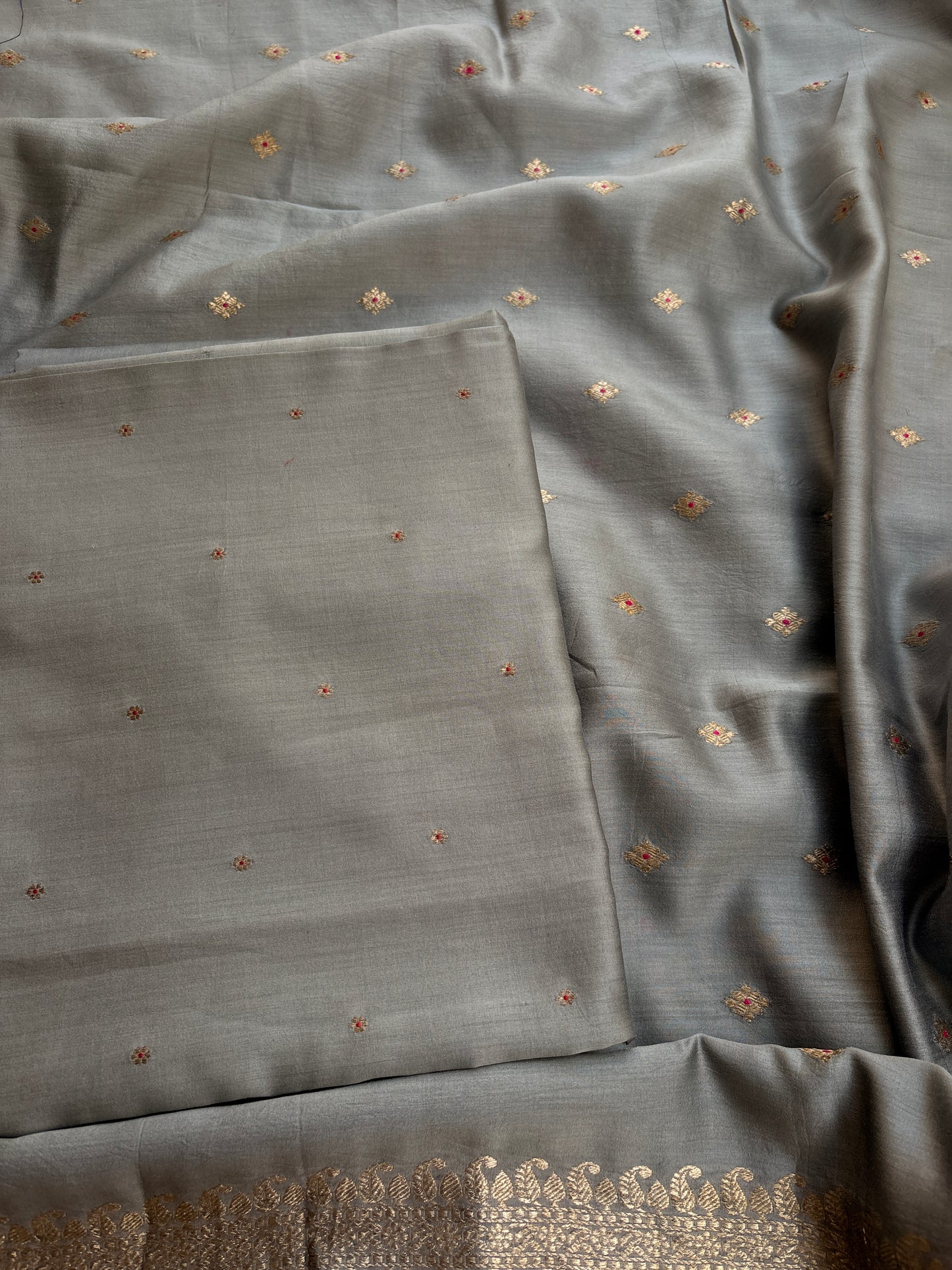 Grey handloom silk kadhwa suit set