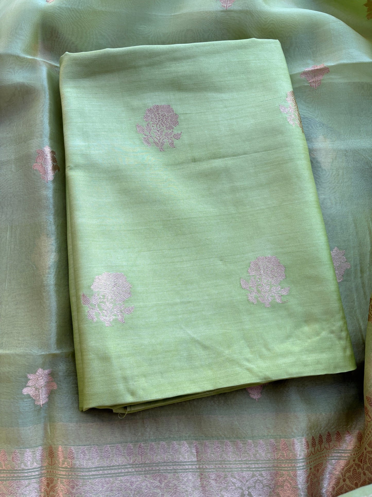 Green Chiniya  kora suit set