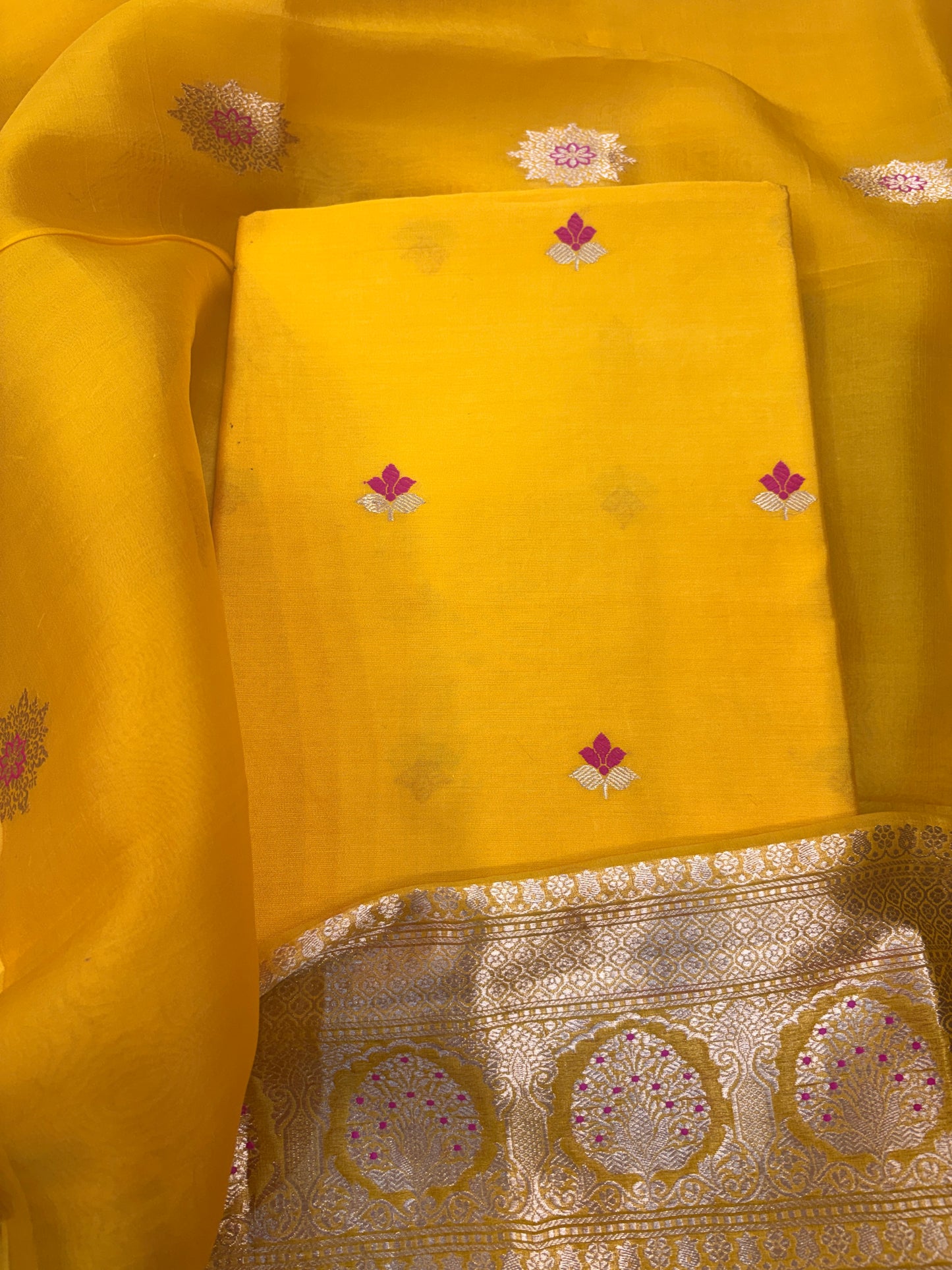 Yellow Chiniya silk kurta bottom and kora silk dupatta