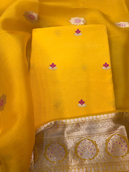 Yellow Chiniya silk kurta bottom and kora silk dupatta