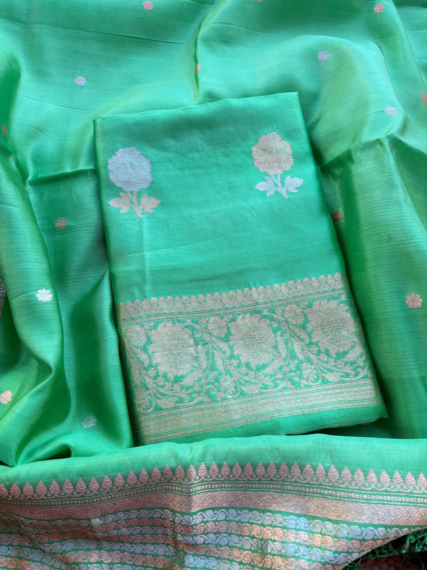 Green Chiniya silk kadhwa suit set