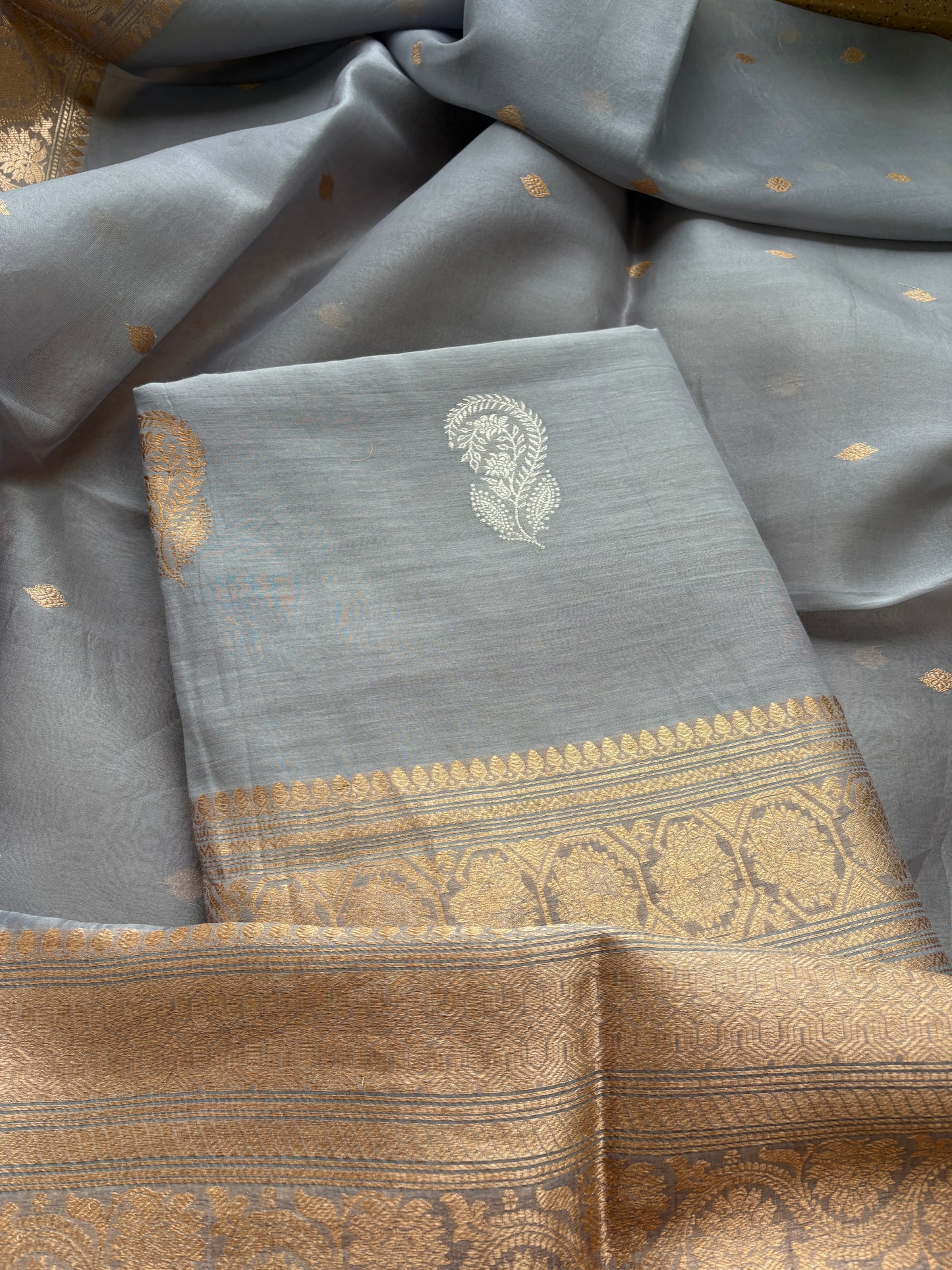 Grey cotton silk kadhwa suit set