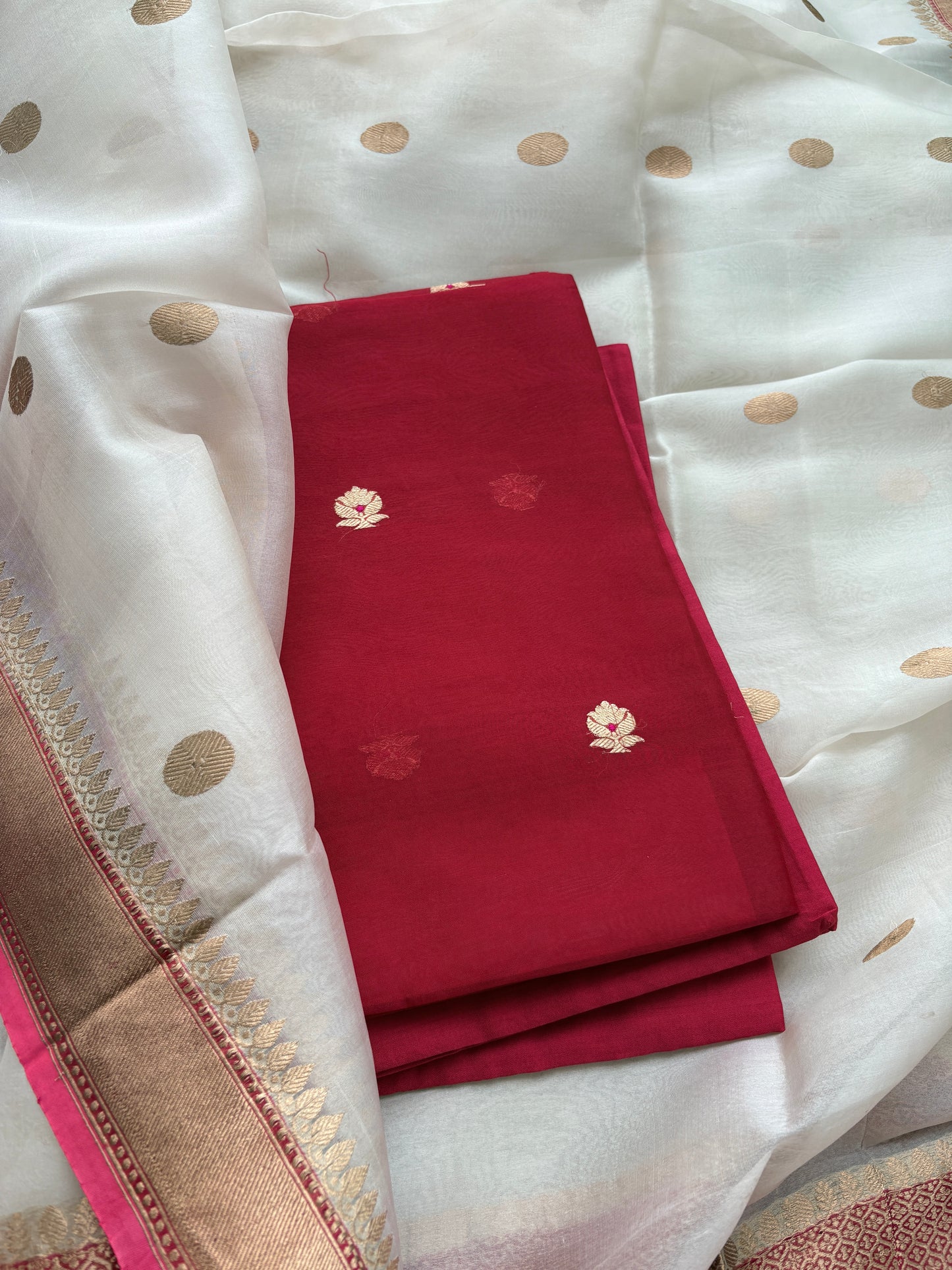 Red white Kora silk suit set