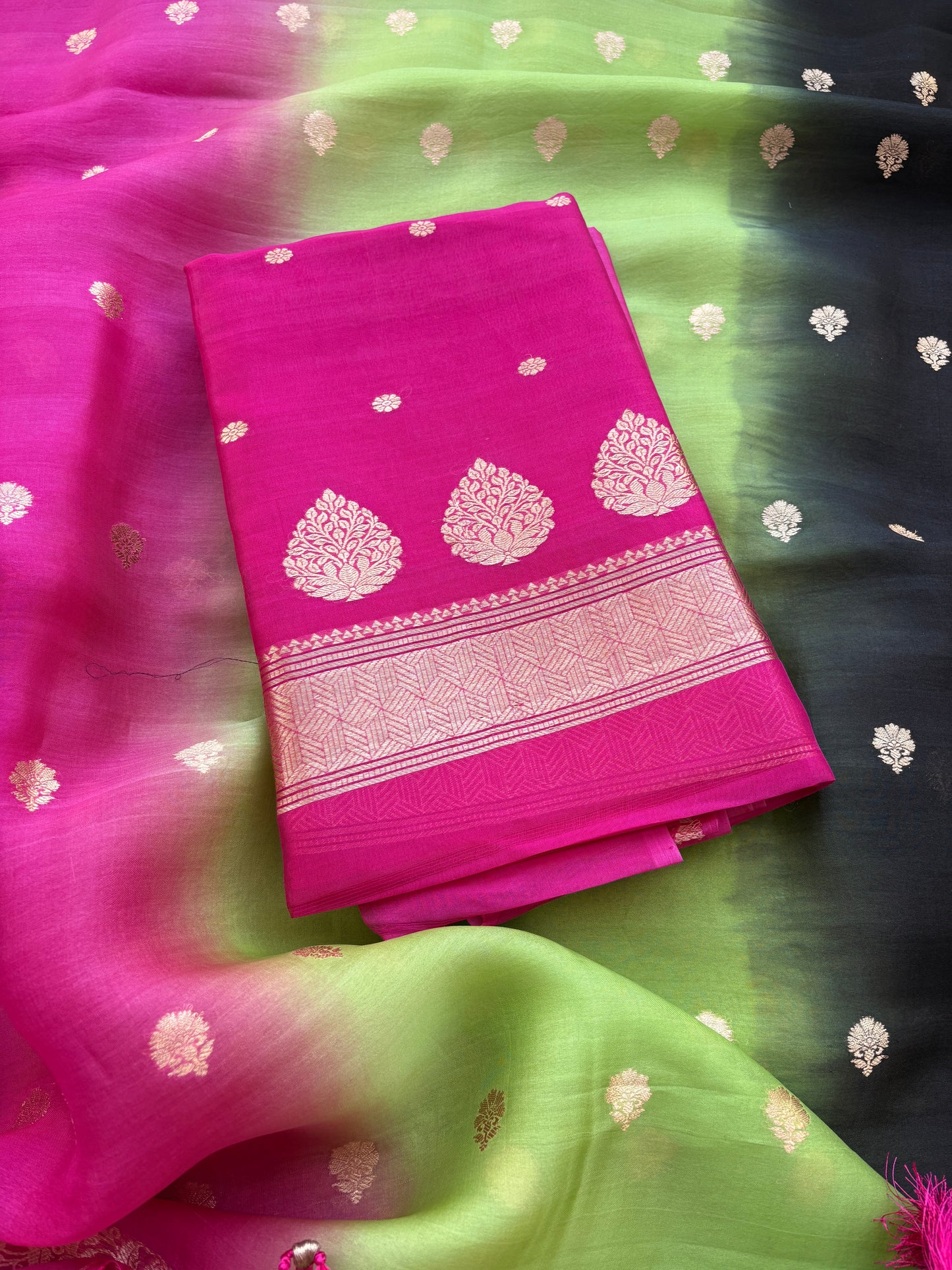 Pink Chiniya silk kurta with shaded dupatta