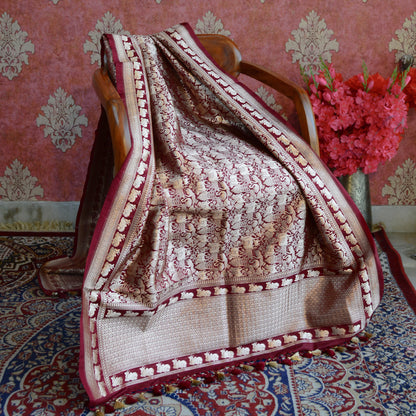 Maroon Banrasi silk shikargah dupatta