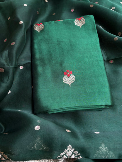 Bottle green chiniya silk kurta, kora silk dupatta, plain bottom.