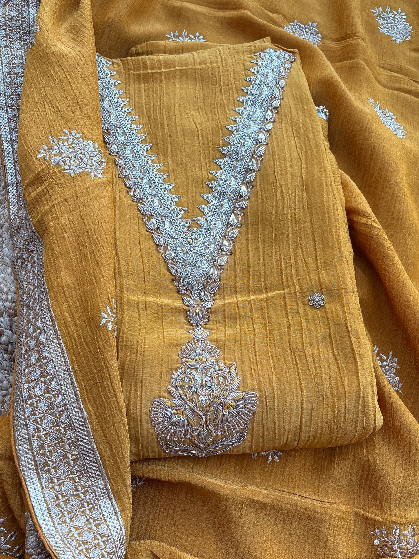 Yellow crush tissue embroidered suit set