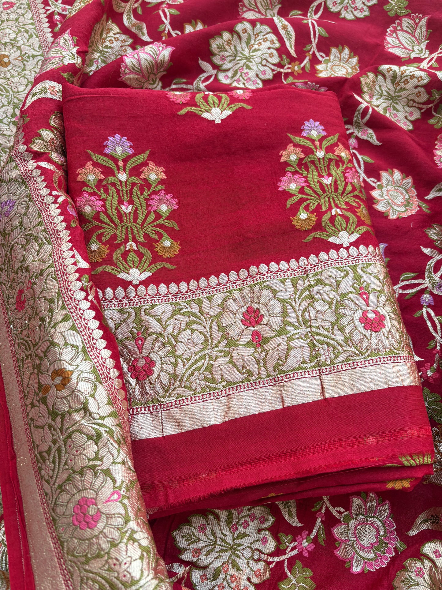 Red moonga silk meenadar exclusive suit set
