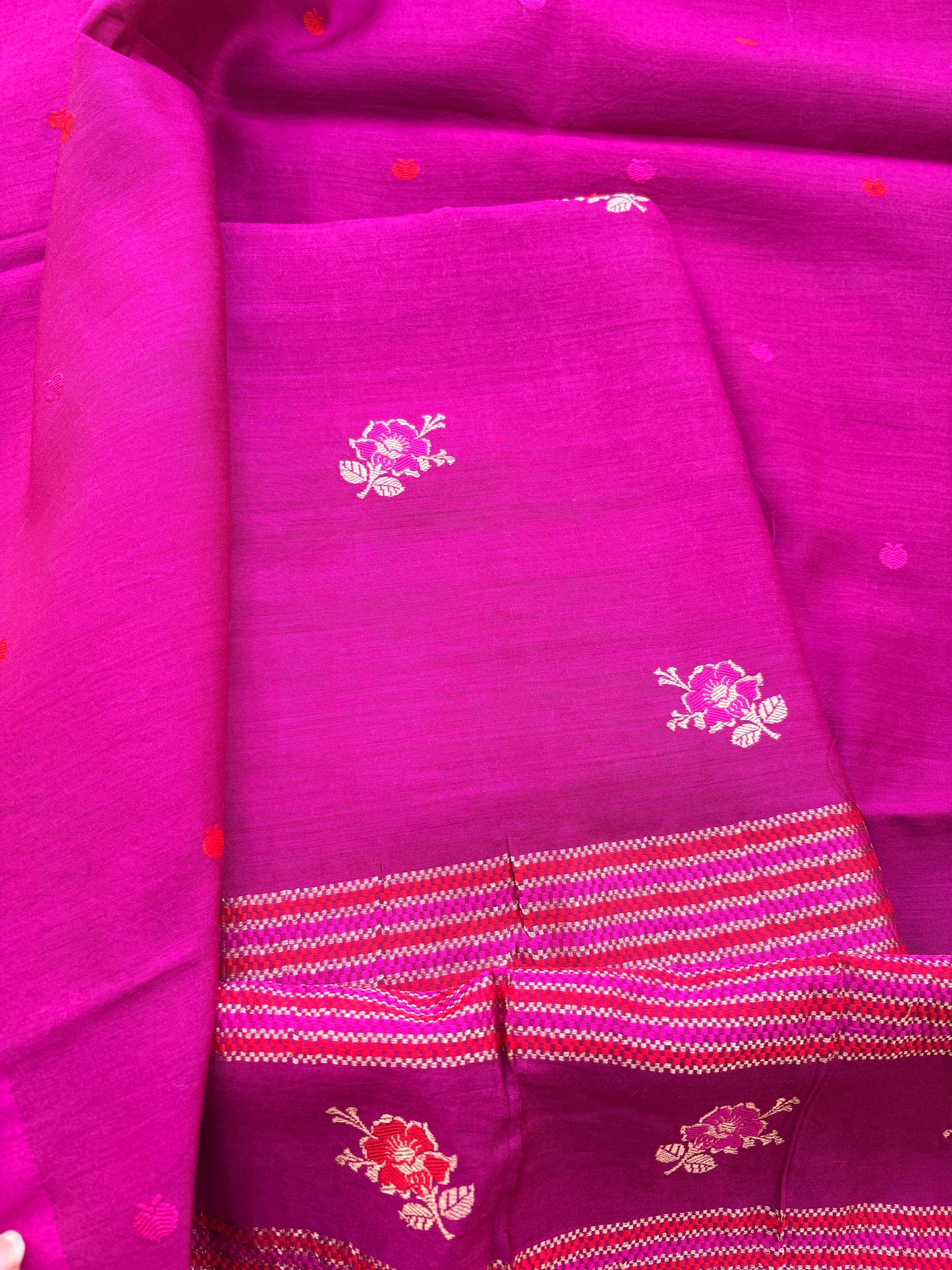 Magenta moonga silk suit set