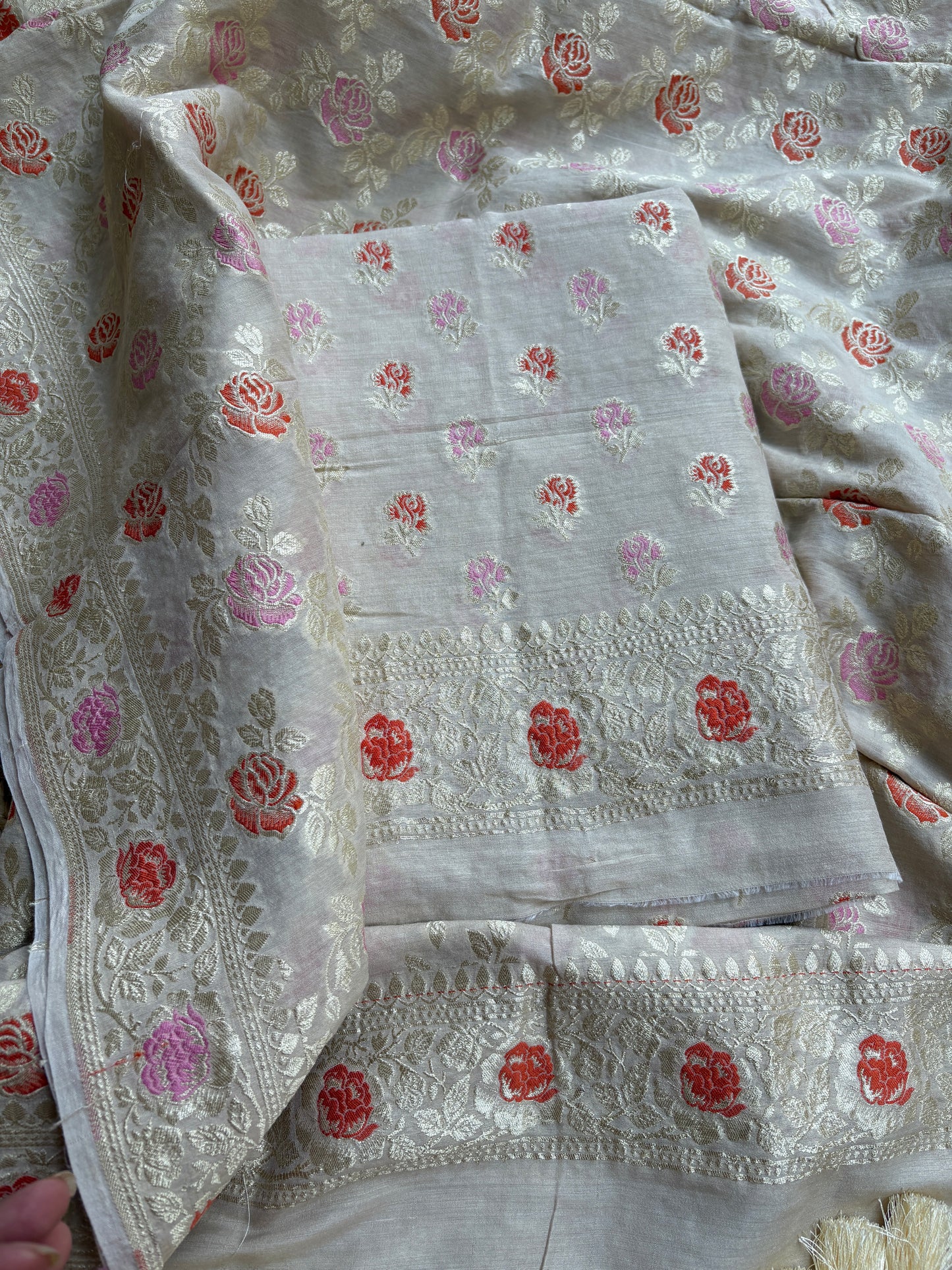Cream moonga silk meenadar suit set