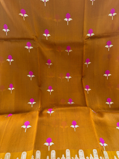 Gold kora pink meenadar saree