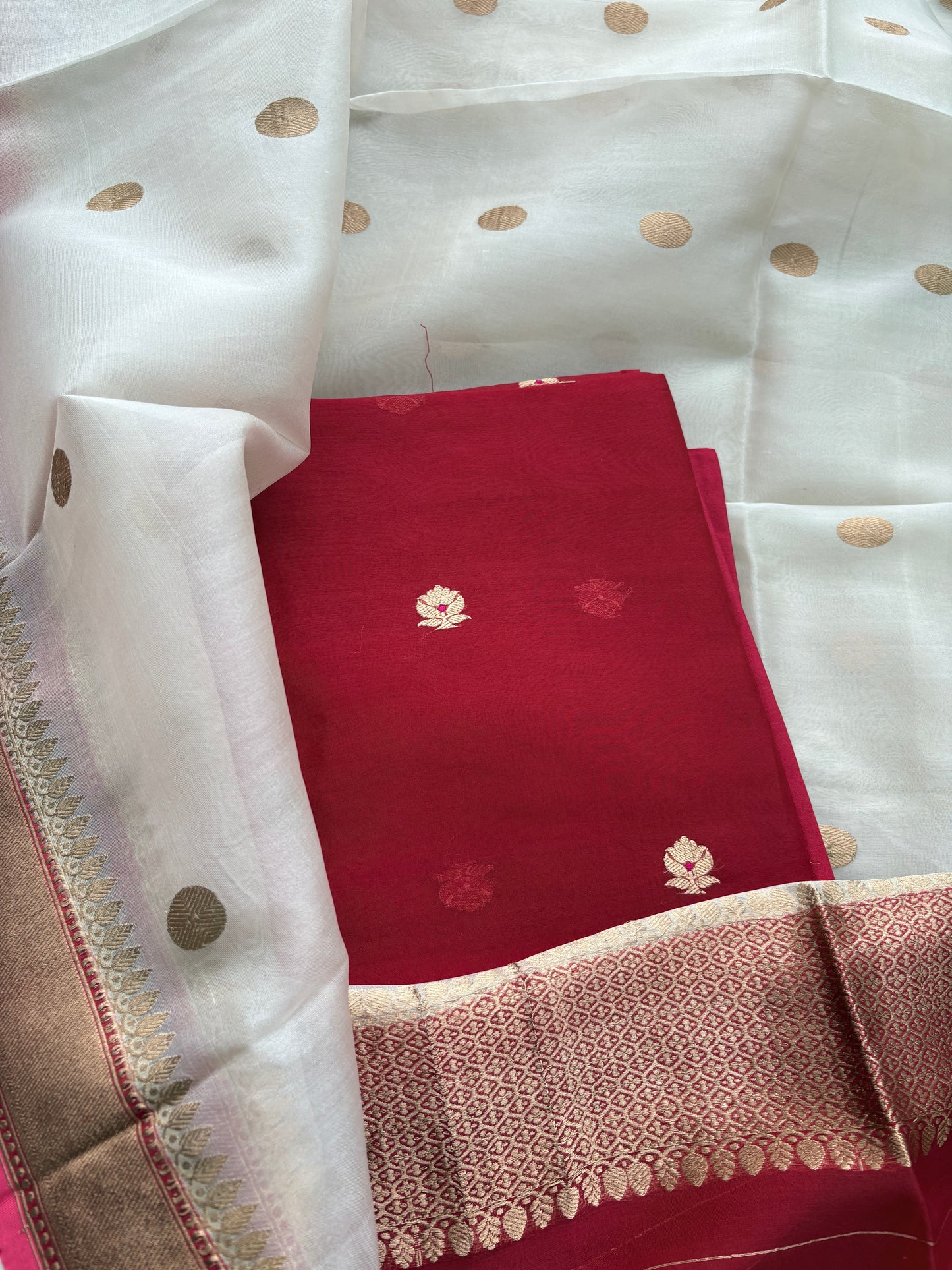 Red white Kora silk suit set