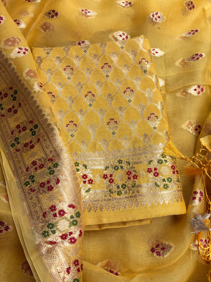 Yellow moonga silk kurta, kora kadhwa dupatta, plain bottom