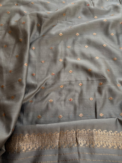 Grey handloom silk kadhwa suit set