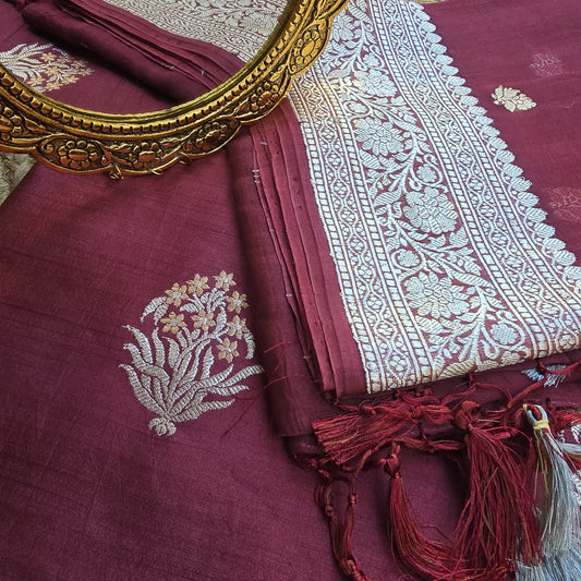 Maroon chiniya sona Rupa kadhwa kurta, kora silver zari dupatta, plain bottom