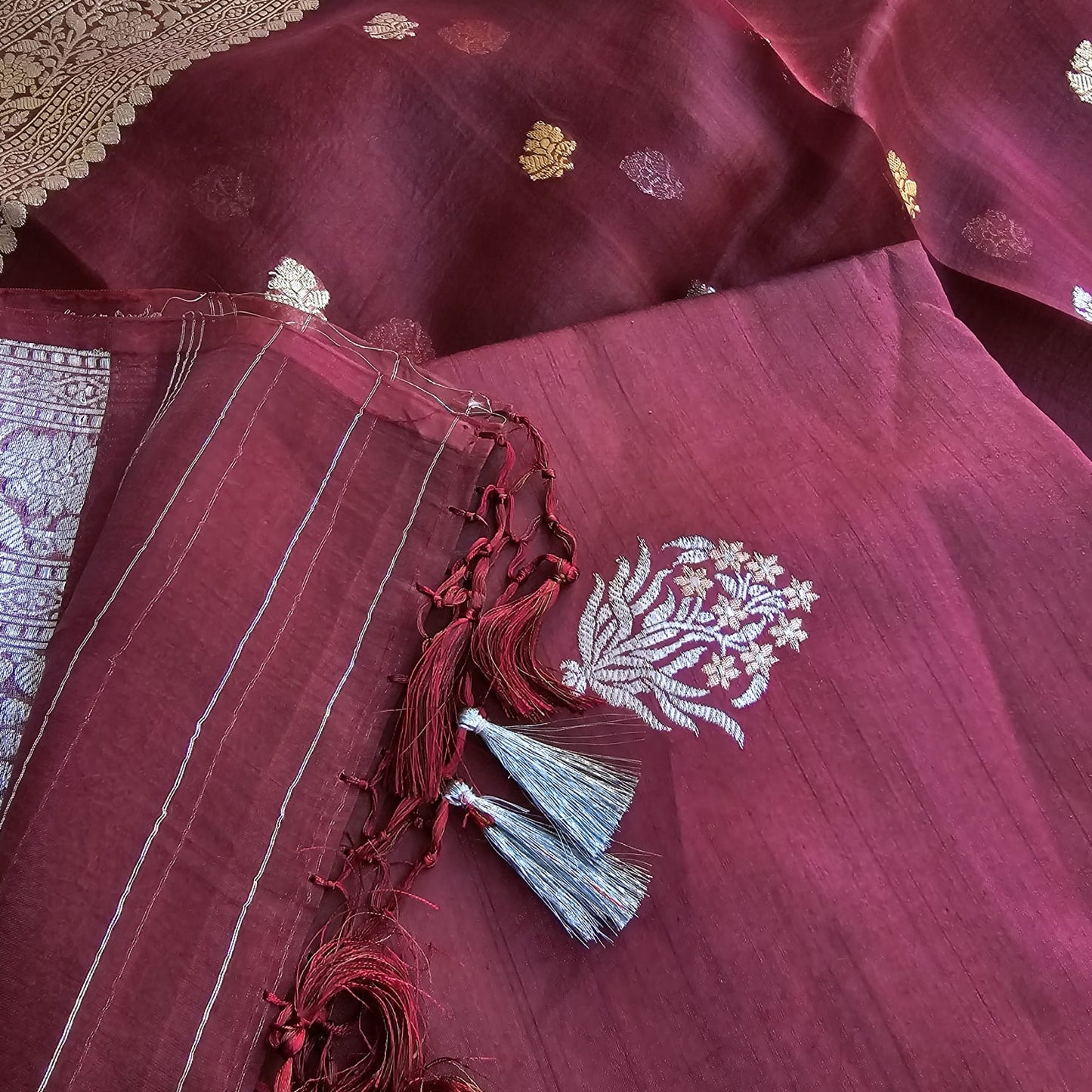 Maroon chiniya sona Rupa kadhwa kurta, kora silver zari dupatta, plain bottom