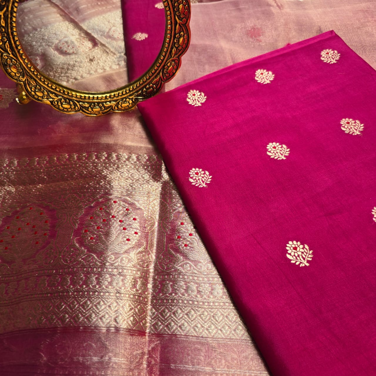 Pink chiniya katan silk kurta, tissue meendar dupatta and plain bottom