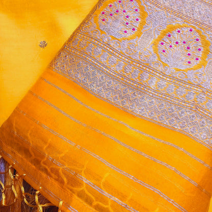 Yellow chiniya kurta, kora meendar dupatta and plain bottom