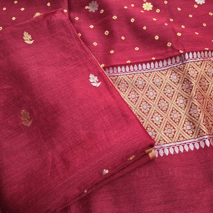 Red moonga silk kurta with moonga bandhani dupatta, plain bottom