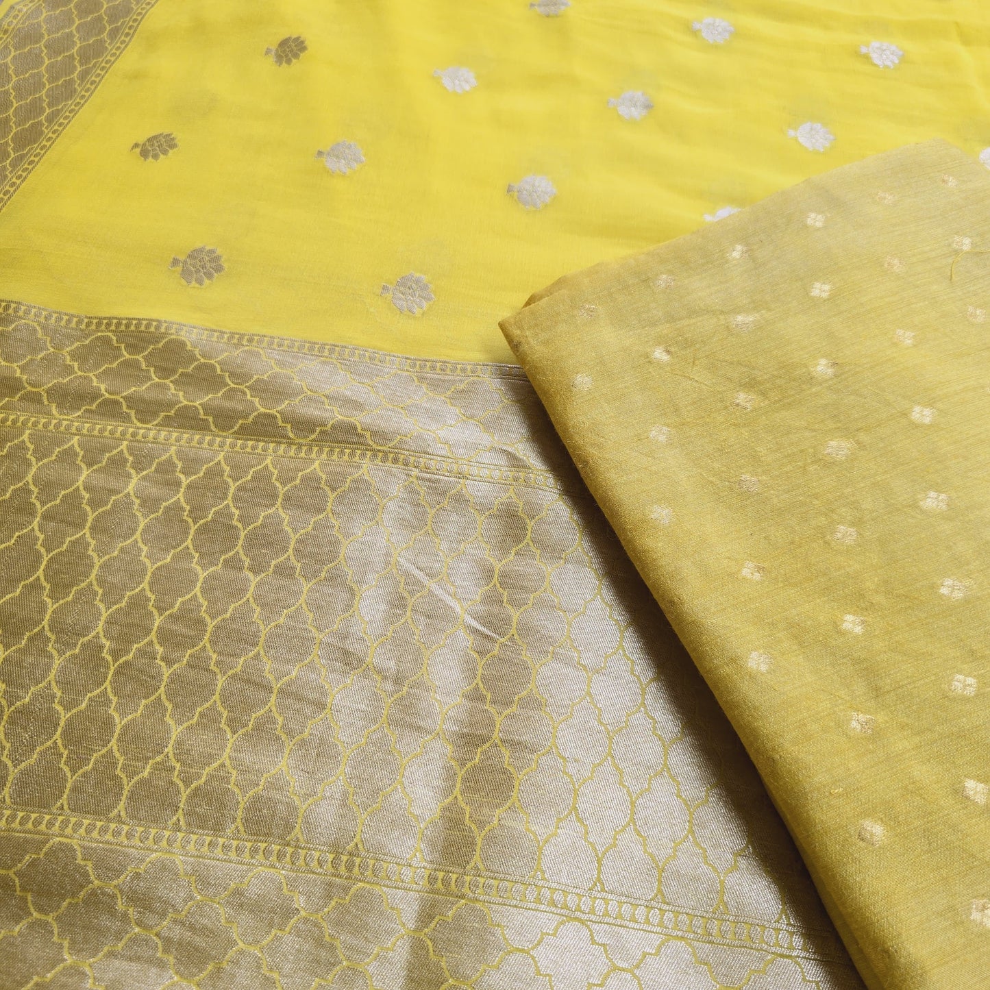 Lemon moonga kurta, khaddi georgette dupatta and plain moonga bottom