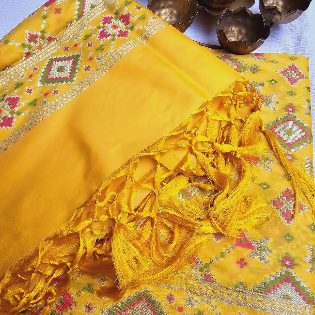 Gharchola silk suit, full jaal weaving kurta and dupatta, plain bottom